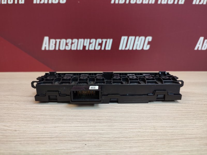 Блок управления центральным замком - фото 6