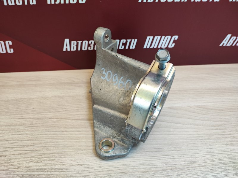 Кронштейн промежуточной опоры правого привода - фото 4