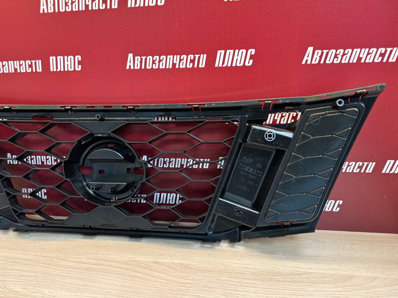 Решетка радиатора - фото 7