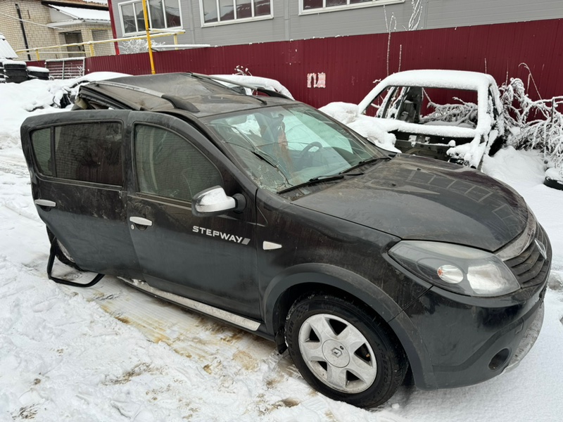 Кузов на запчасти - фото 3