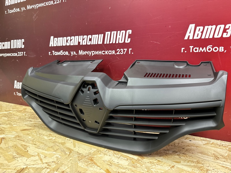 Решетка радиатора - фото 2