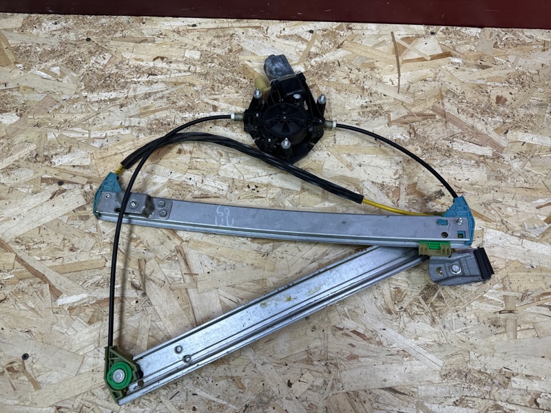 Стеклоподъемник    двери - фото 4