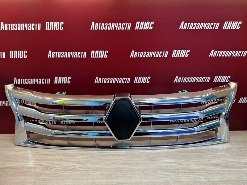 Решетка радиатора - фото 1