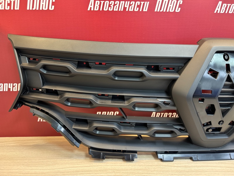 Решетка радиатора - фото 4