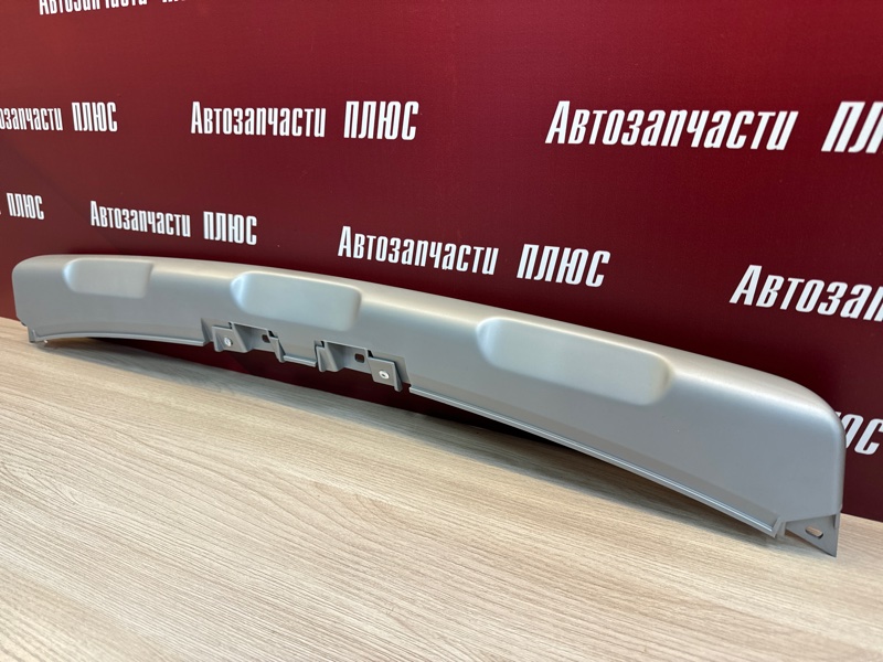 Накладка переднего бампера - фото 2