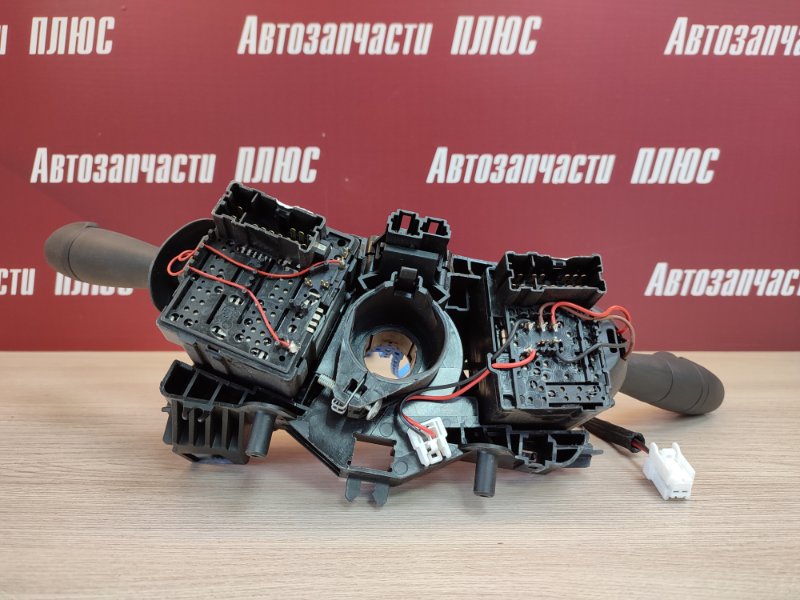 подрулевой переключатель - фото 6