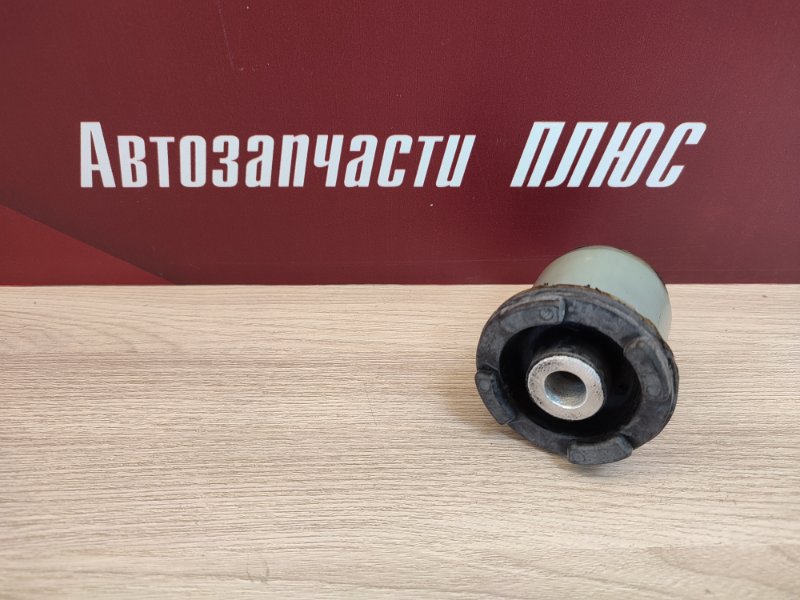 Сайлентблок рычага - фото 1