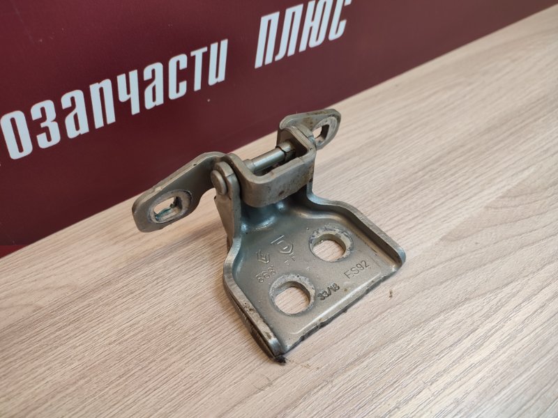 Петля двери - фото 4