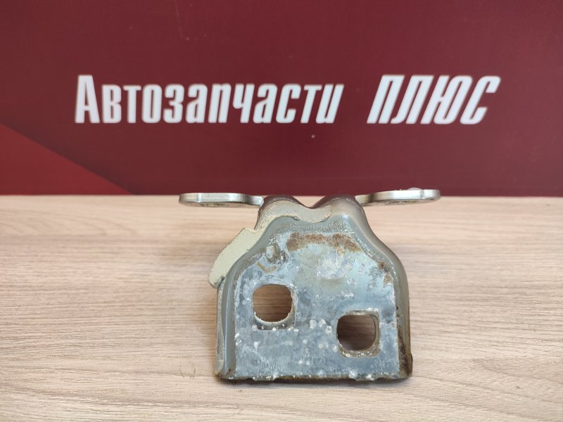 Петля двери - фото 6