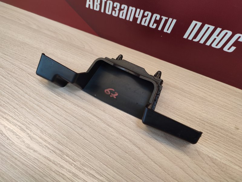 Дефлектор радиатора - фото 3