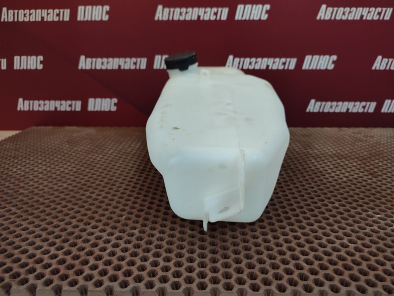 Бачок омывателя - фото 4