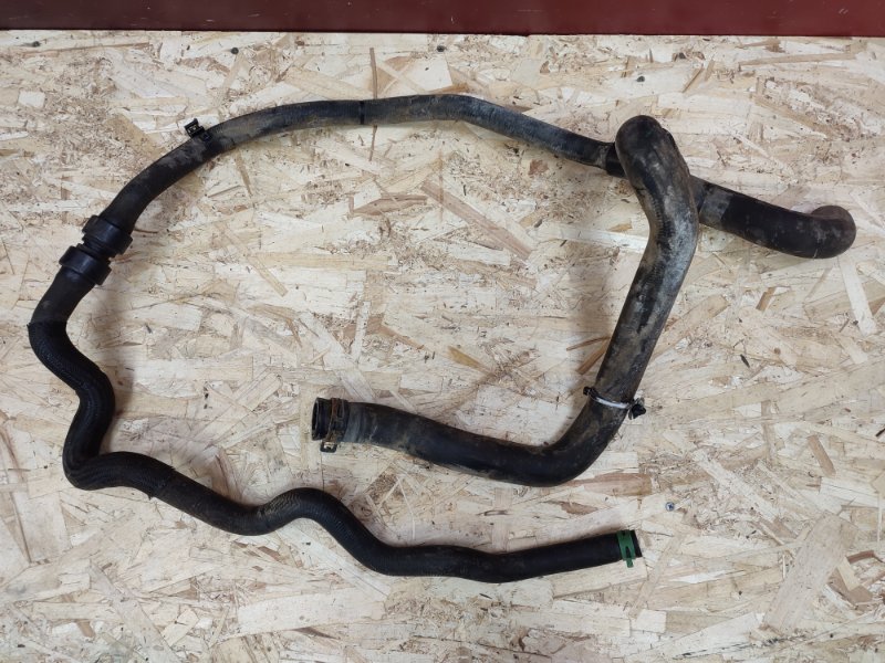 Патрубок радиатора - фото 2