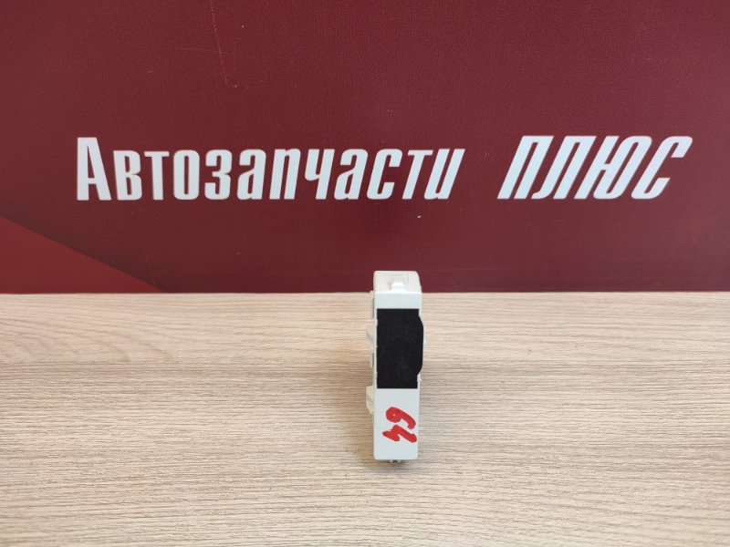 Датчик ремня безопасности - фото 1