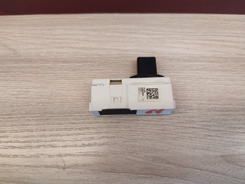 Датчик ремня безопасности - фото 5