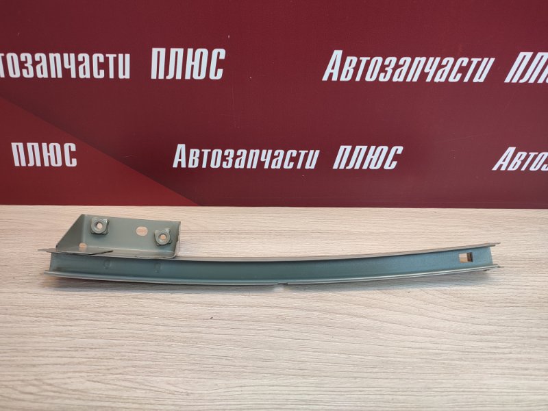 Направляющая стекла двери - фото 1