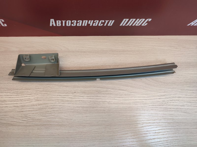 Направляющая стекла двери - фото 2