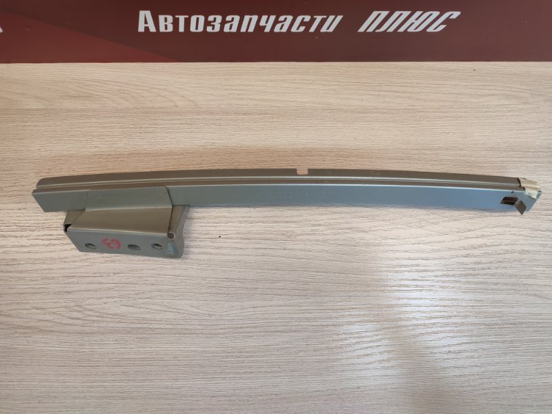 Направляющая стекла двери - фото 5