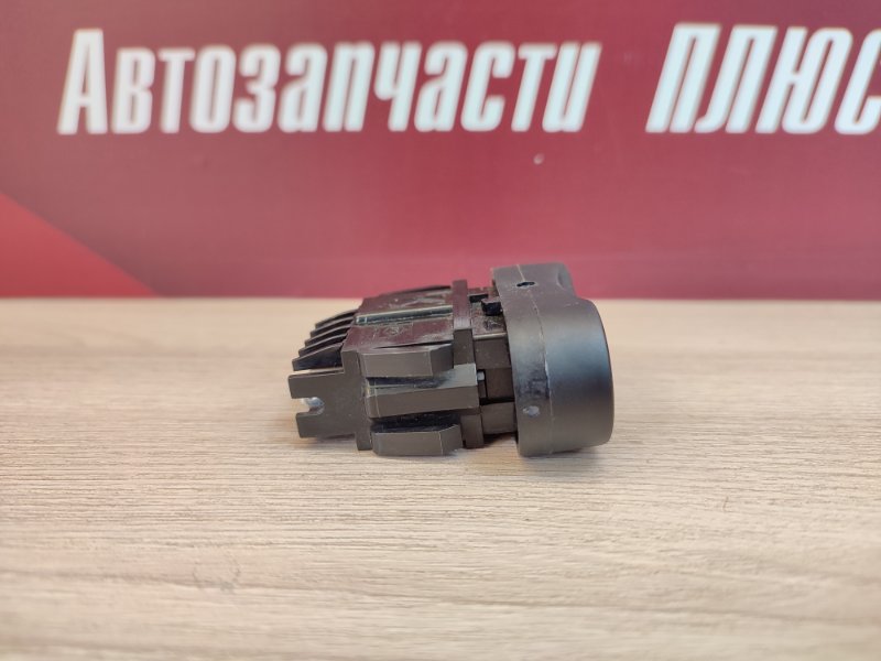 Кнопка блокировки дверей - фото 8