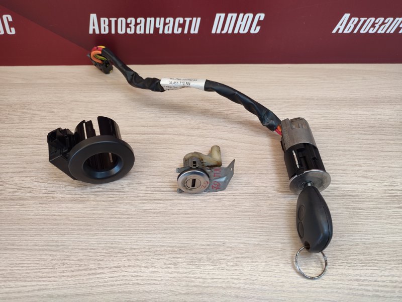 Комплект замков - фото 1