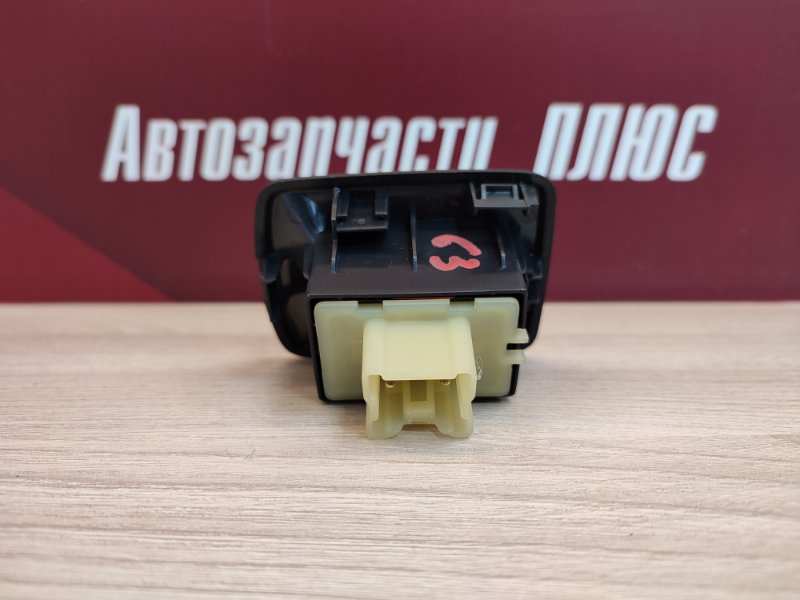 Кнопка стеклоподъемника - фото 9