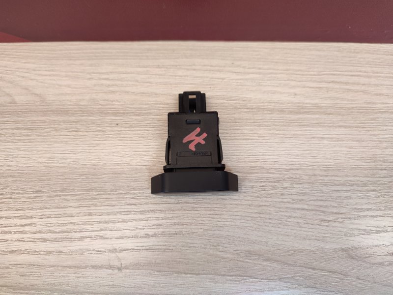 Кнопка аварийной сигнализации - фото 2