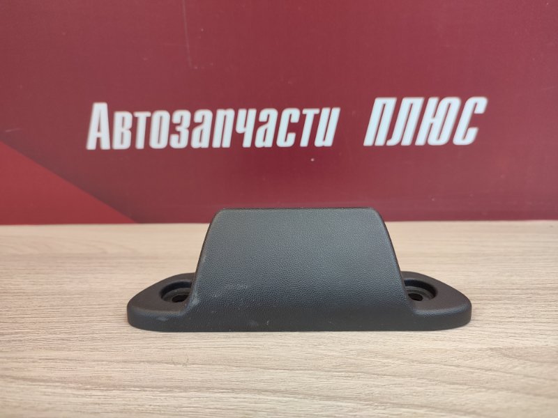 Ручка открывания багажника - фото 5