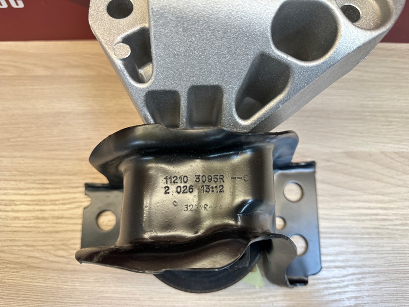 Подушка двигателя - фото 6