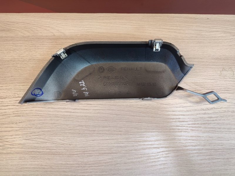 Заглушка буксировочного крюка - фото 5