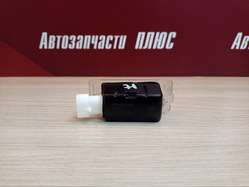 Плафон подсветки номера - фото 5