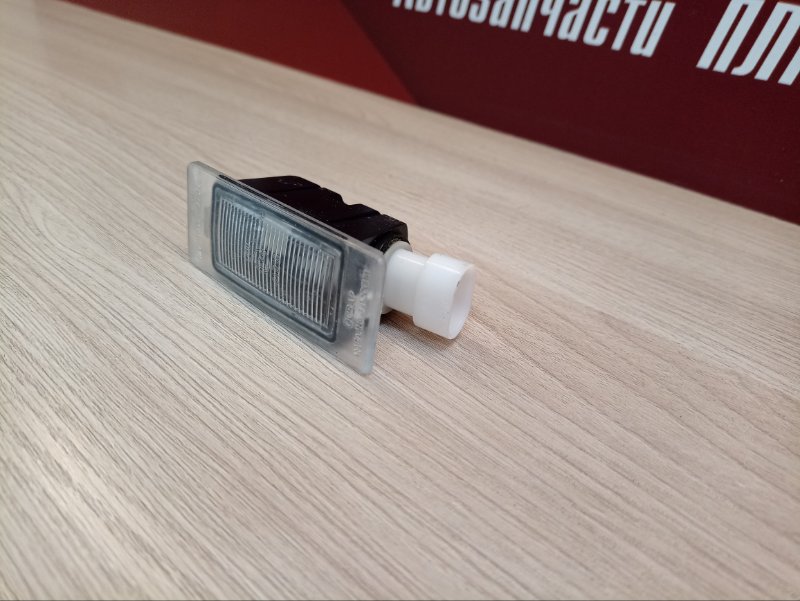 Плафон подсветки номера - фото 4