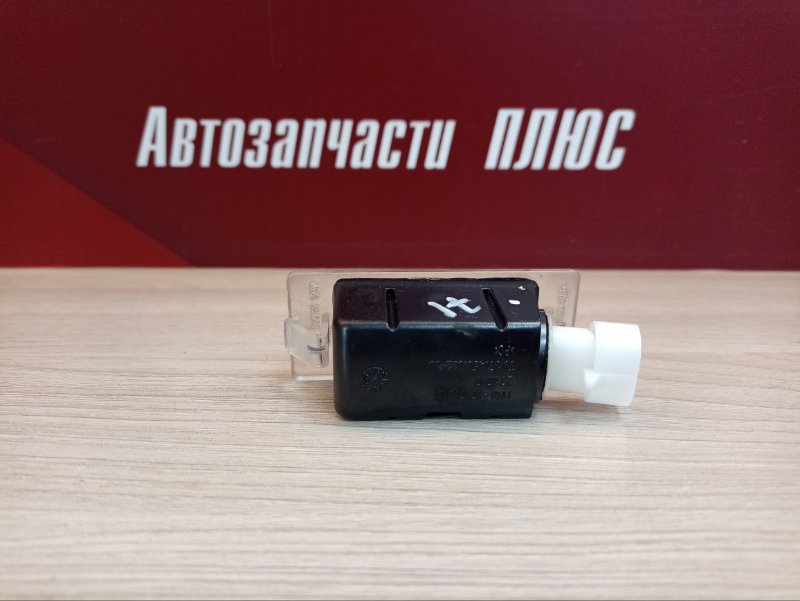 Плафон подсветки номера - фото 5