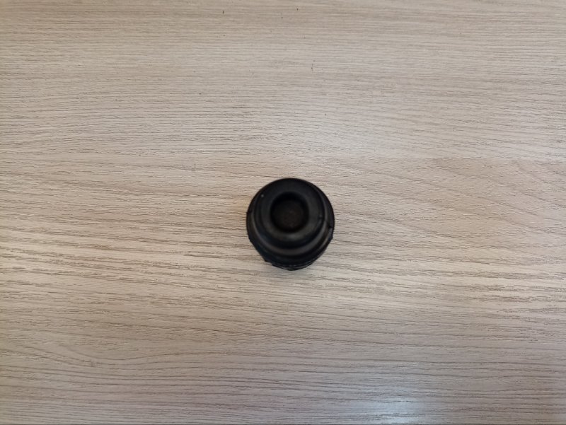 Отбойник капота - фото 4