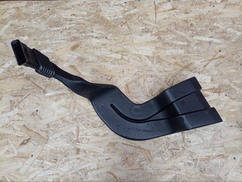 Воздуховод салона - фото 1