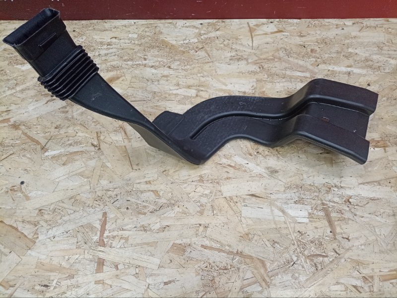 Воздуховод салона - фото 1