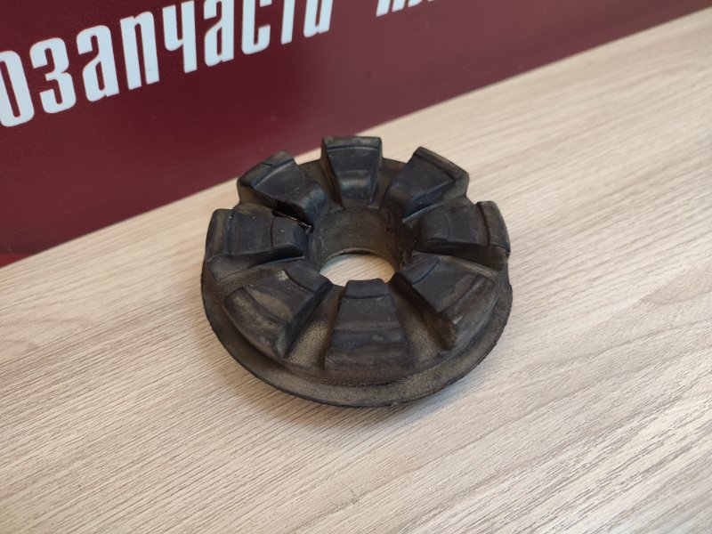 Верхняя опора    пружины - фото 4