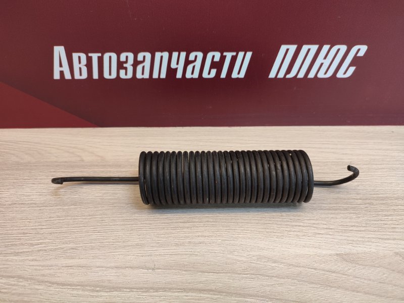 Пружина крышки багажника - фото 1