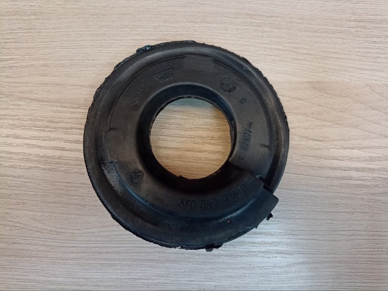 Верхняя опора    пружины - фото 6