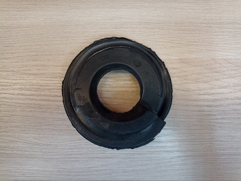 Верхняя опора    пружины - фото 6