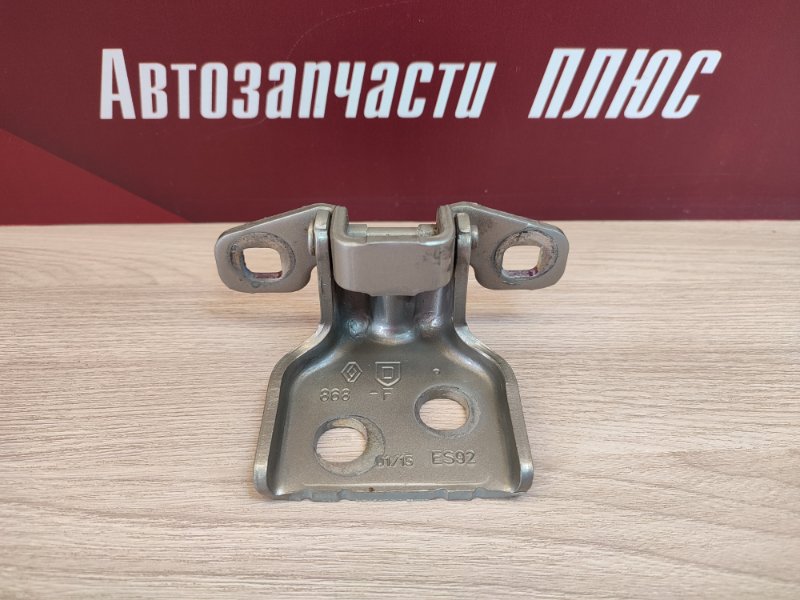 Петля двери - фото 1