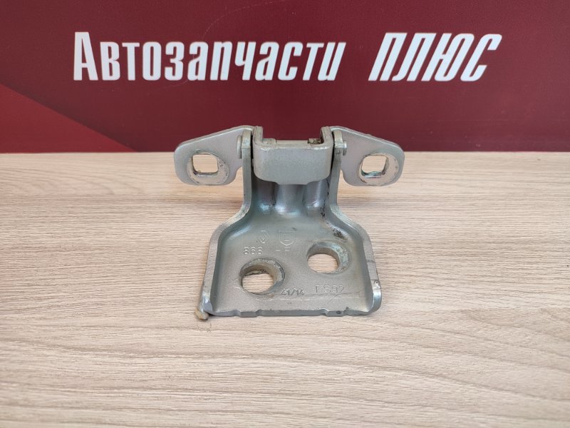 Петля двери - фото 1