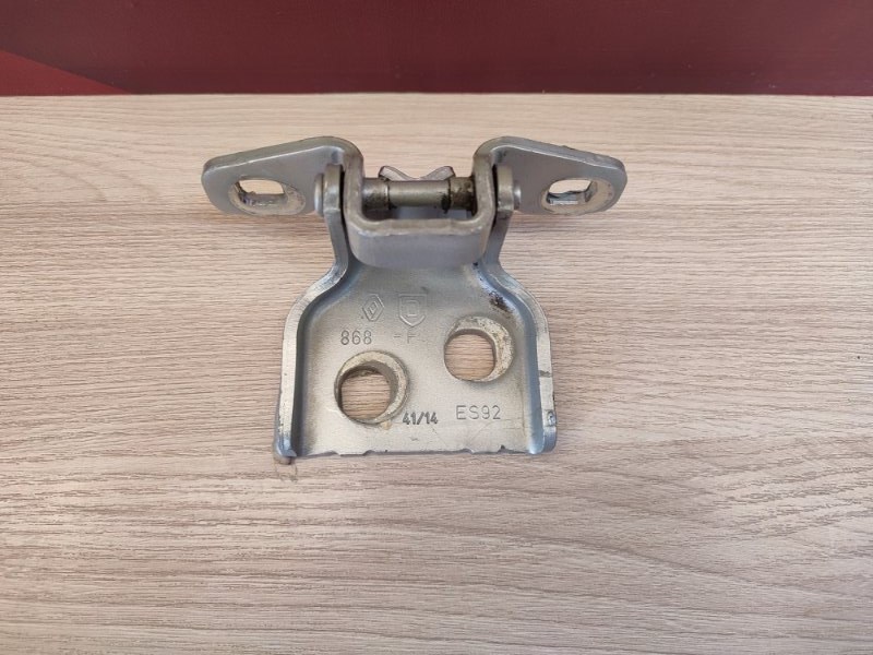 Петля двери - фото 2