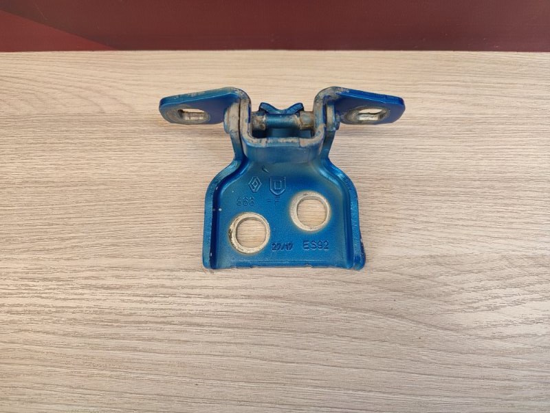 Петля двери - фото 2