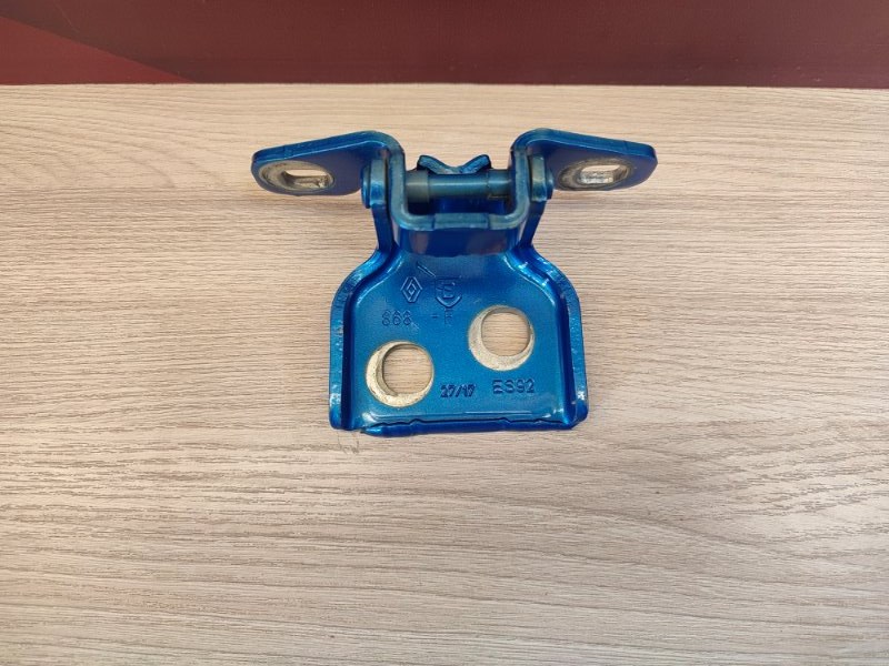 Петля двери - фото 2