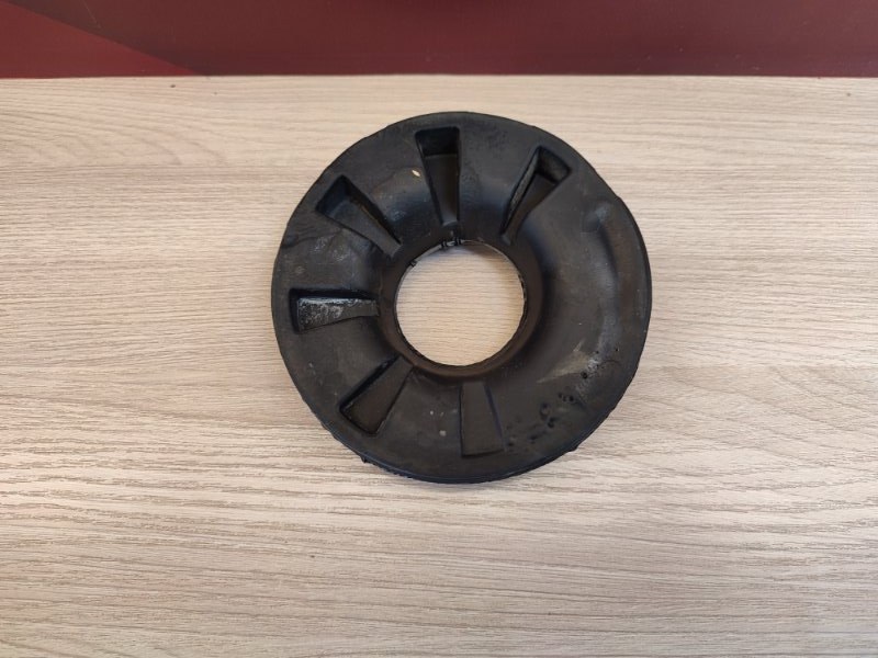 Верхняя опора    пружины - фото 2