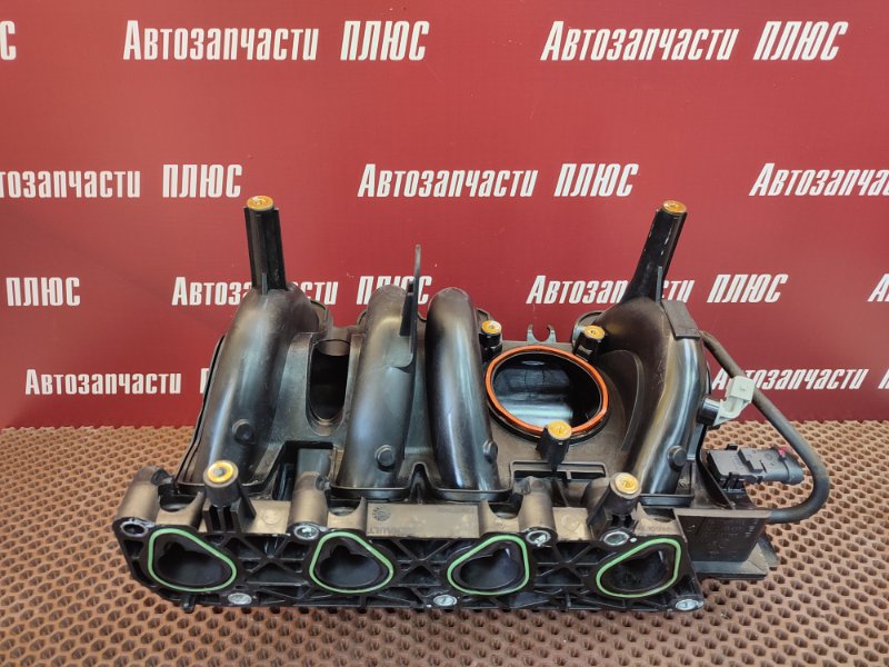 Впускной коллектор - фото 1