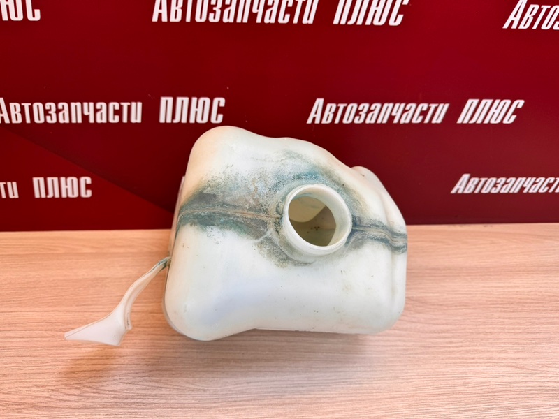 Бачок омывателя - фото 3