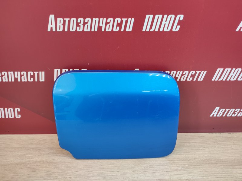 Лючок бензобака - фото 1