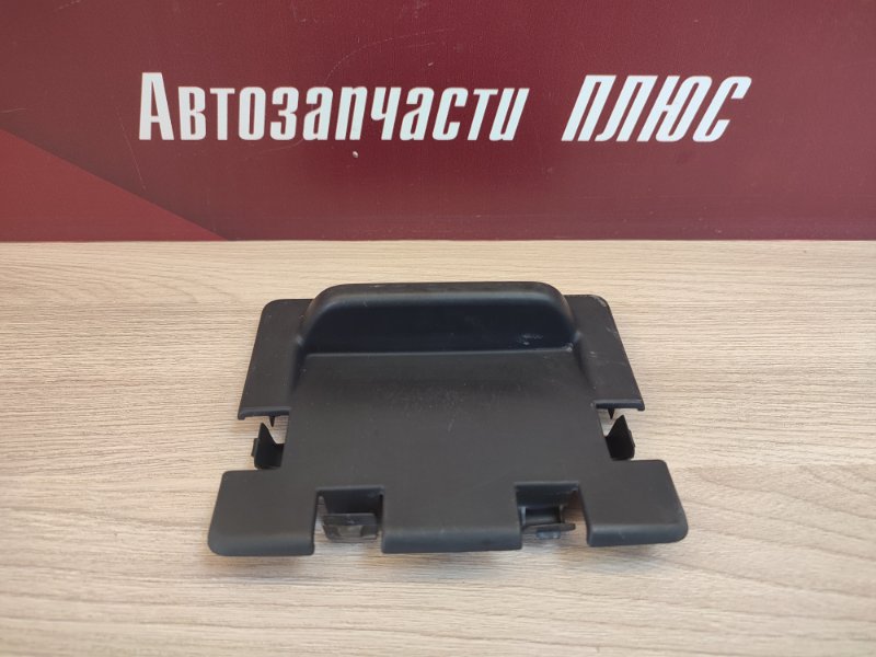 Накладка крышки багажника - фото 1