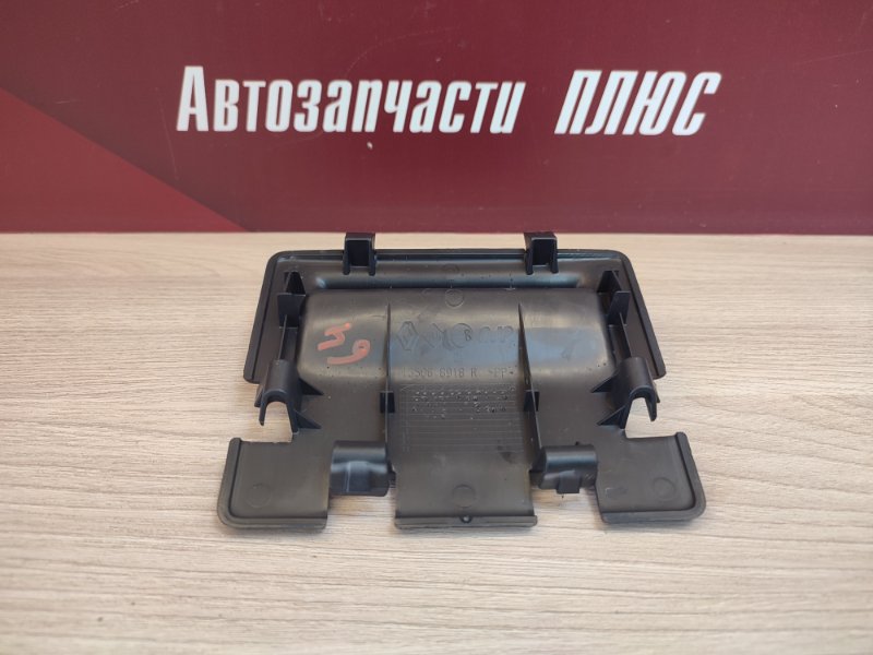 Накладка крышки багажника - фото 7