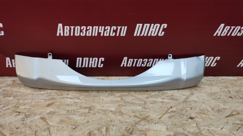 Накладка заднего бампера - фото 1